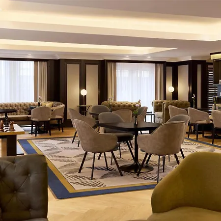 Hilton Vienna Plaza-3