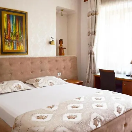 Hotel Villa Tafaj-3