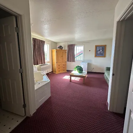 Columbine Inn And Suites-2