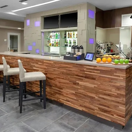 Courtyard By Marriott St. Louis West County-2