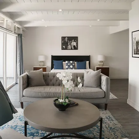 Hollywood Hills Hotel-2