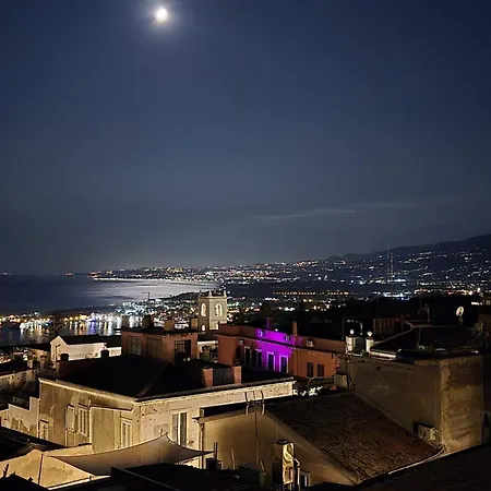 Humboldt Luxury Rooms Taormina-3