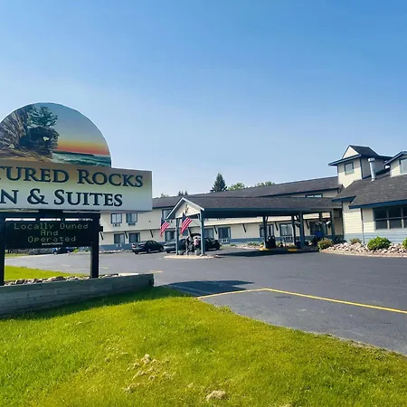 Pictured Rocks Inn And Suites-3