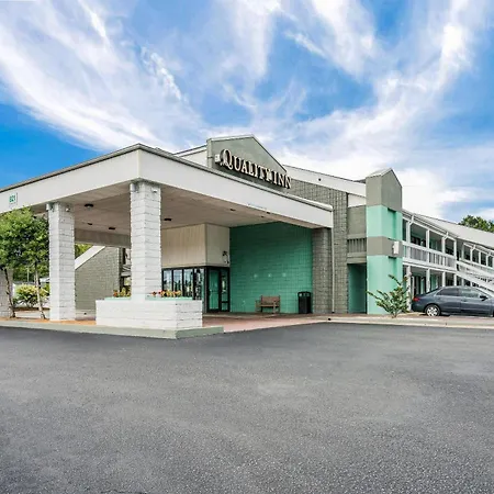 Quality Inn Greenville Near University-2