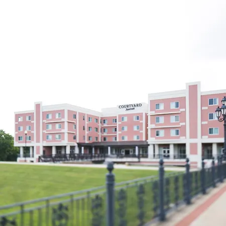 Courtyard By Marriott Rome-2