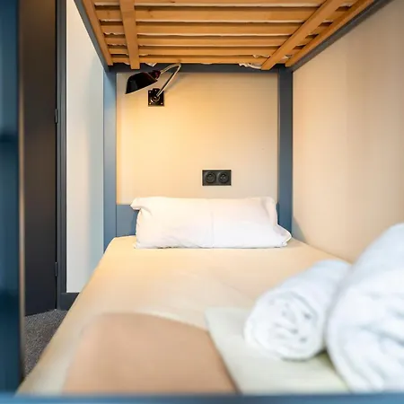 Hotel Sub-2
