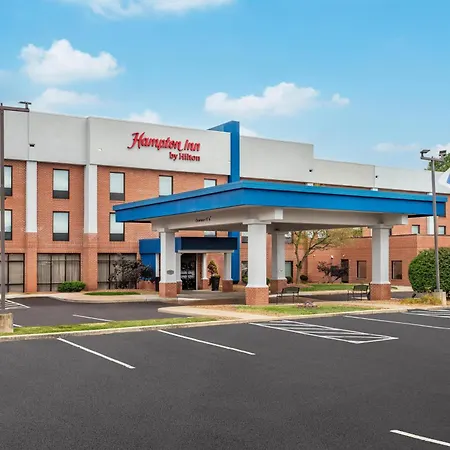 Hampton Inn Akron-South-2