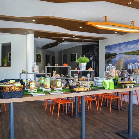 Ibis Styles Gien-2