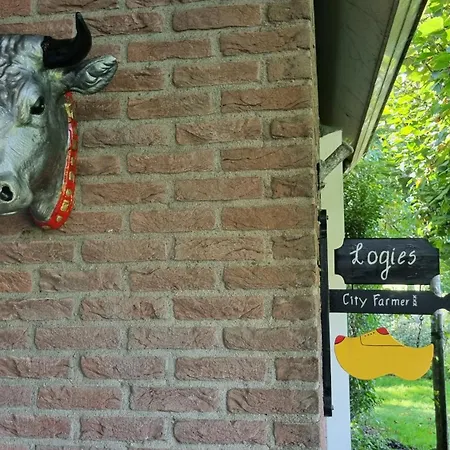 Bikes And Breakfast, City Farmer Amsterdam A Guesthouse With Free Parking-3