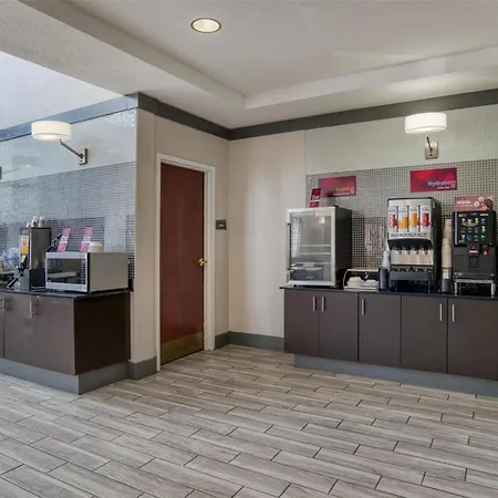 Best Western Plus Philadelphia-Choctaw Hotel And Suites-2