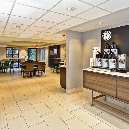 Holiday Inn Express Boston-Waltham By Ihg-3