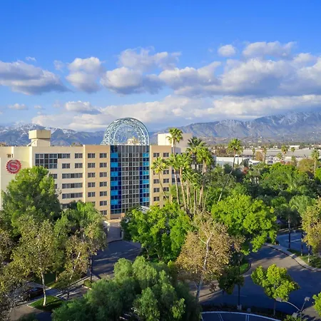 Sheraton Fairplex Suites & Conference Center-3
