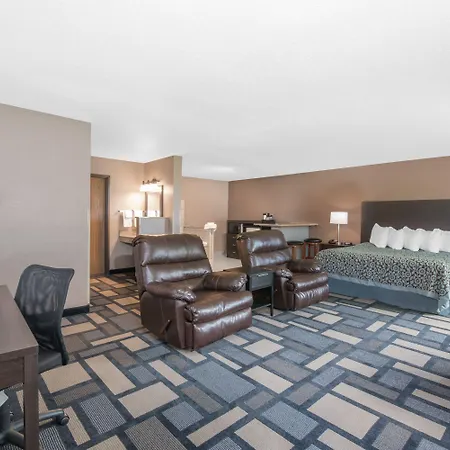 Days Inn By Wyndham Watertown-3