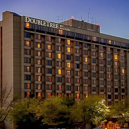 Doubletree By Hilton Hotel St. Louis - Chesterfield-3