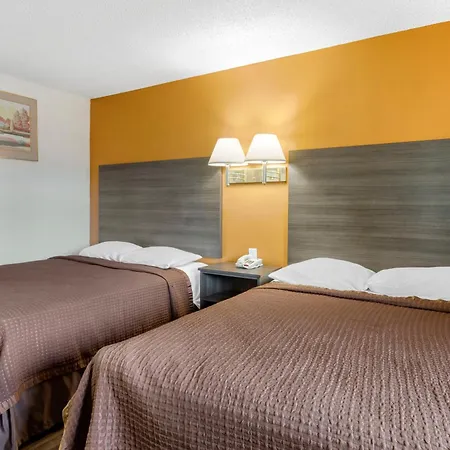 Riverside Inn & Suites-3