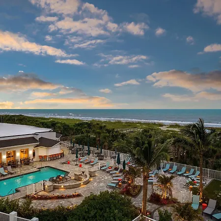 Hilton Garden Inn Cocoa Beach-Oceanfront, Fl-3
