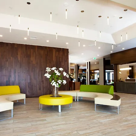 Redac Gateway Hotel Torrance-3