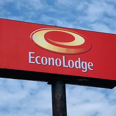 Econo Lodge Crystal Coast-3