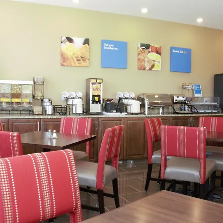Comfort Inn Medford North-2