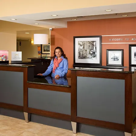 Hampton Inn Alexandria-2