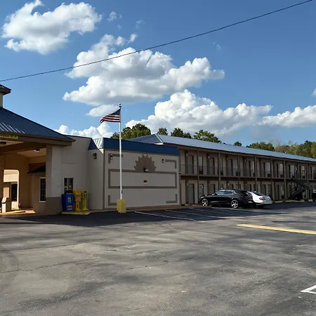 Days Inn By Wyndham Cookeville-3