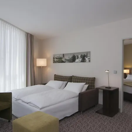 Holiday Inn Munich Unterhaching, an IHG Hotel-2