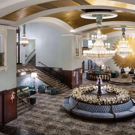 Amway Grand Plaza Hotel, Curio Collection By Hilton-2