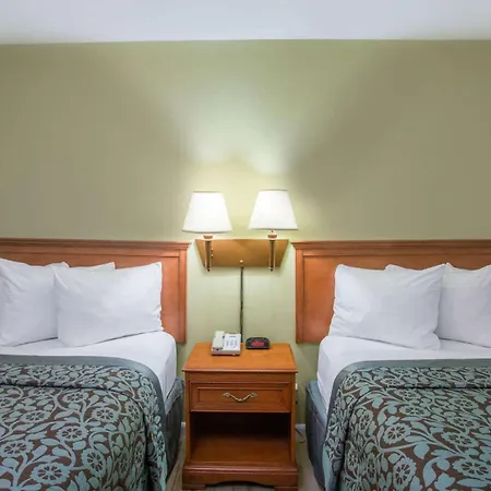 Days Inn By Wyndham Ormond Beach-2