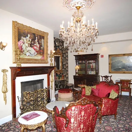 Queen Anne-3