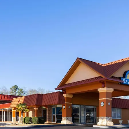 Days Inn By Wyndham Forsyth-2