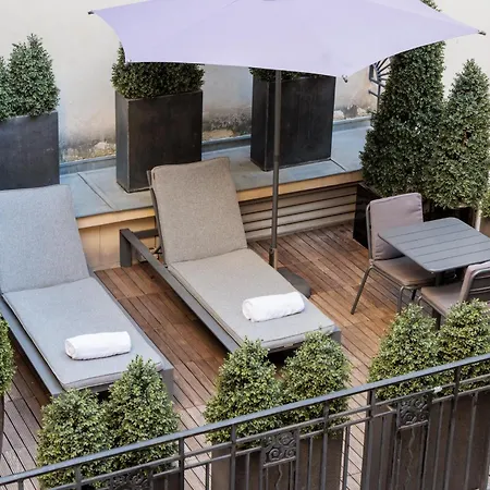 Hotel Montaigne-3