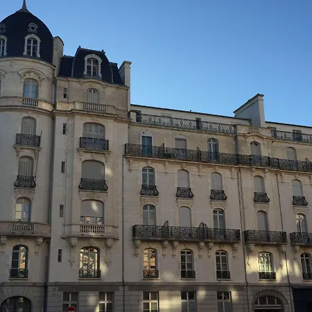Hotel Continental Pau Centre-2