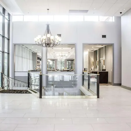 Doubletree By Hilton Charlottesville-2