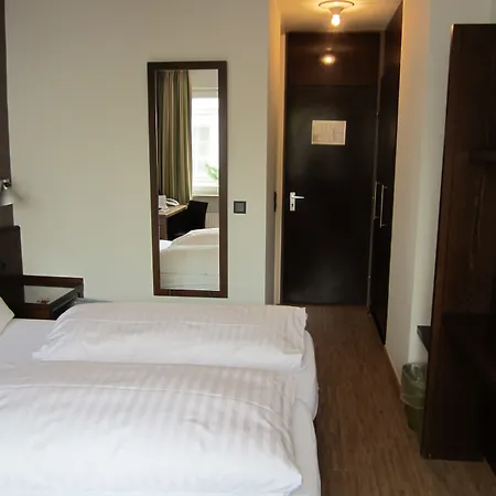Westend Hotel-2