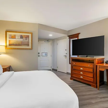 Doubletree By Hilton Jefferson City-3