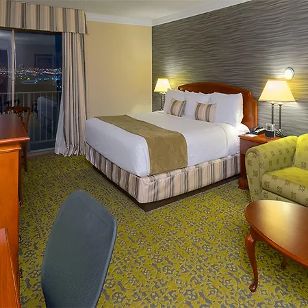 Salt Lake Plaza Hotel Surestay Collection By Best Western-3