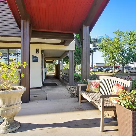 Red Roof Inn Canton-2