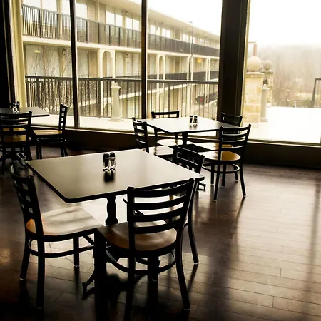 New Hope Inn & Suites-3