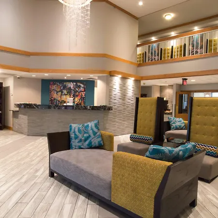 Greenstay Hotel & Suites Central-2