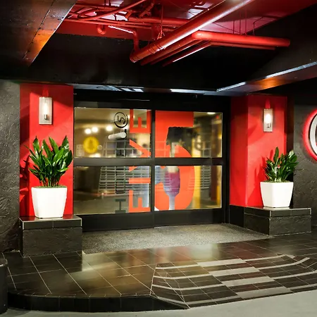 Staypineapple, Hotel Five, Downtown Seattle-3