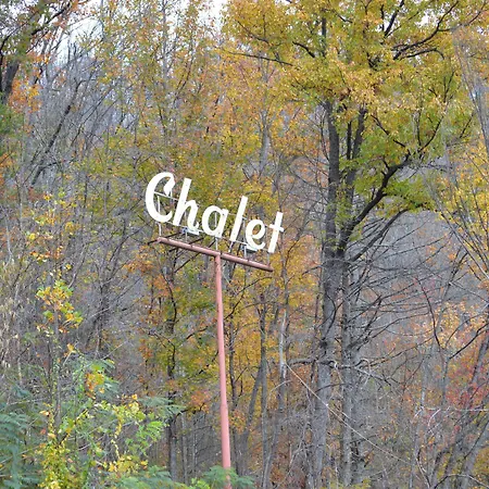 Fabulous Chalet Inn-3
