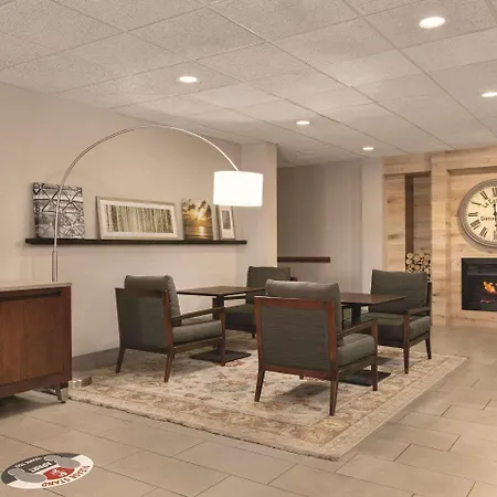 Country Inn & Suites By Radisson, Port Clinton, Oh-2