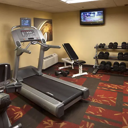 Courtyard Miami Airport West Doral-3