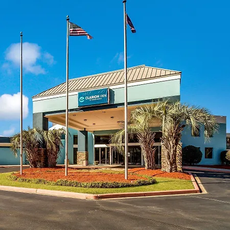 Clarion Inn & Suites Florence - Darlington-3