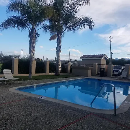 Surestay Hotel By Best Western Hollister-3