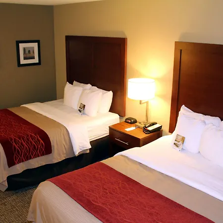 Comfort Inn Splash Harbor-2