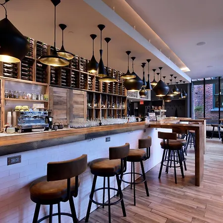 Doubletree By Hilton Ottawa Downtown-3