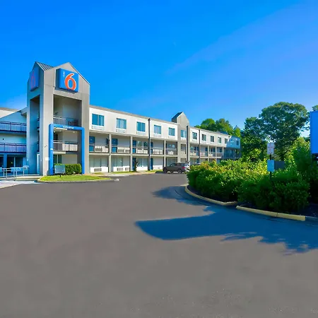 Motel 6 Virginia Beach-2