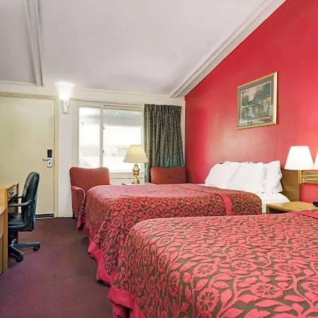 Travelodge By Wyndham Red Wing-3