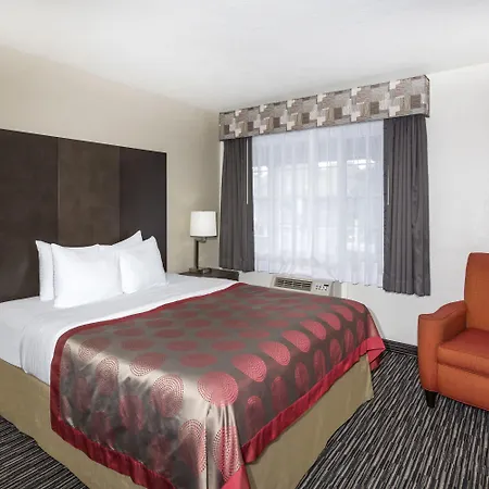 Ramada By Wyndham Monterey-2